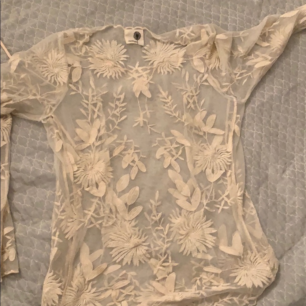 Delicate lace floral cream top
